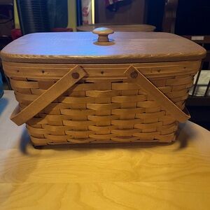 Vintage 1990s Longaberger Picnic Basket with Lid & Liner